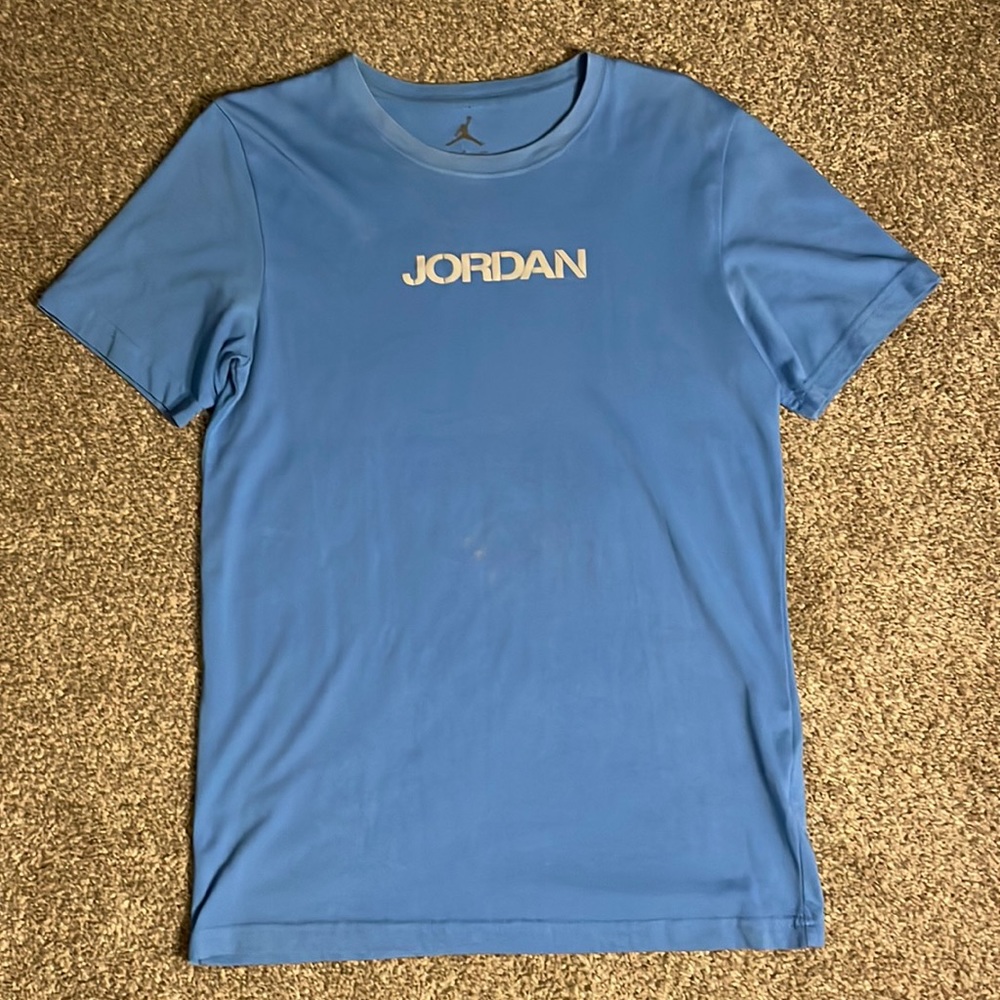 Jordan T-Shirt - Men’s Small